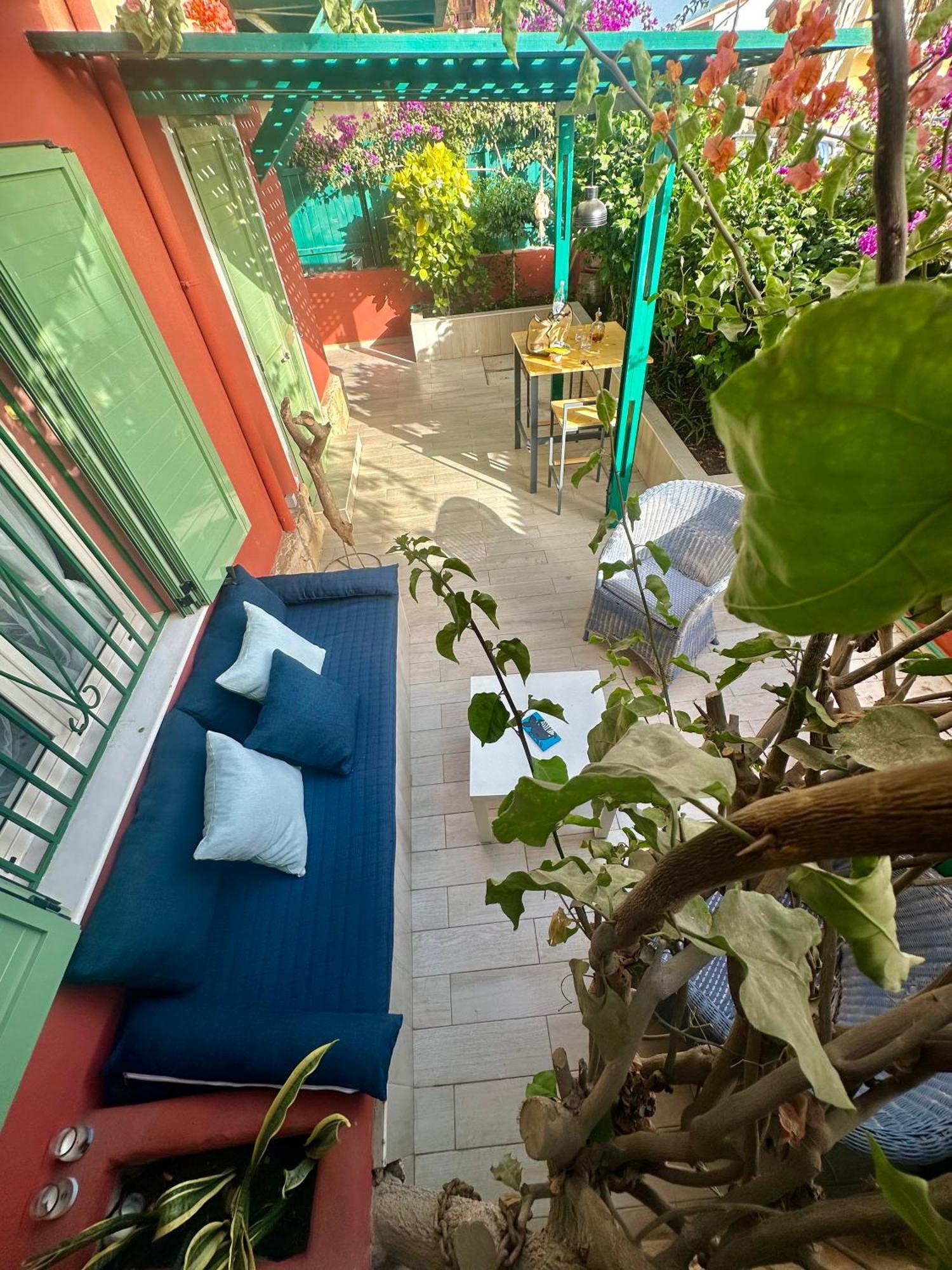 Boutique Apartments Ibiscus Santa Maria Luaran gambar